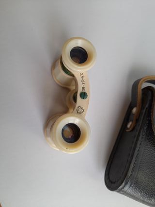 Binocolo da teatro con custodia