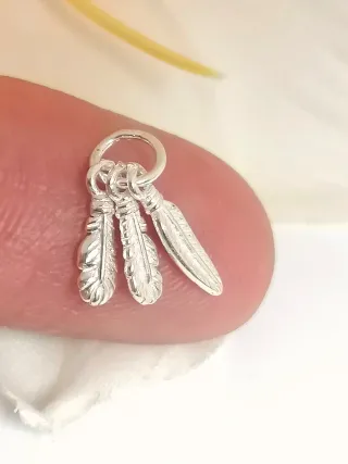 Original Colgante Tres Plumas Plata De Ley 925