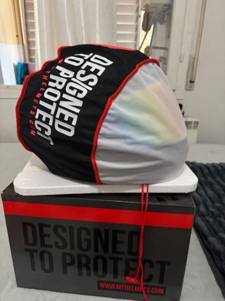 Casco MT Negro Brillante