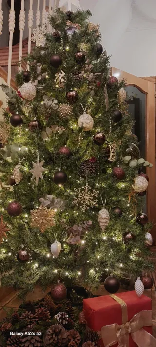 Árbol de Navidad ,incluye caja