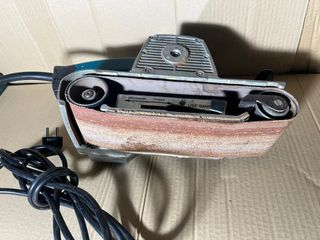 Lijadora de banda Virutex