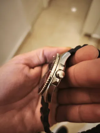 Reloj Casio MDV-160 - Impecable