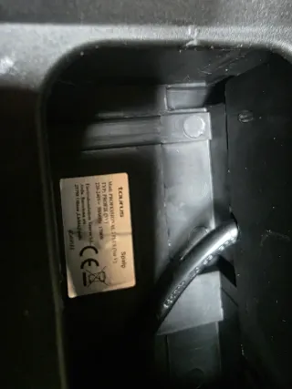 Freidora Taurus 1700W cuadrada