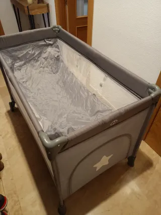 Cuna de viaje Cotton Juice sin usar