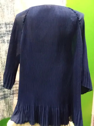 Blusa acampanada mangas 3/4 azul