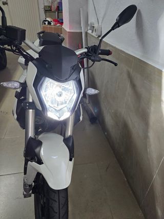 Benelli BN 125