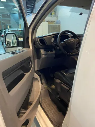 Toyota Proace 2017