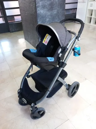 Carrito de Bebé semi nuevo  3 en 1