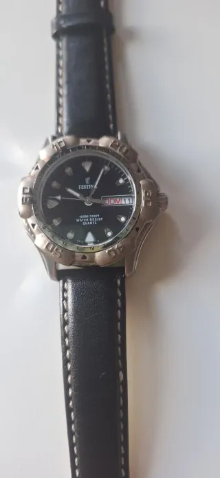 Reloj Festina Mujer Negro y Plateado