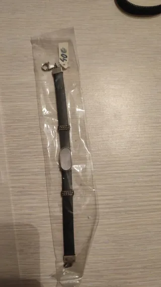 Pulsera caucho y plata con piedra