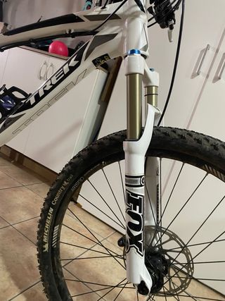 Bicicleta Enduro Trek Taglia M