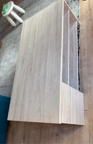 Mesa de centro de madera clara