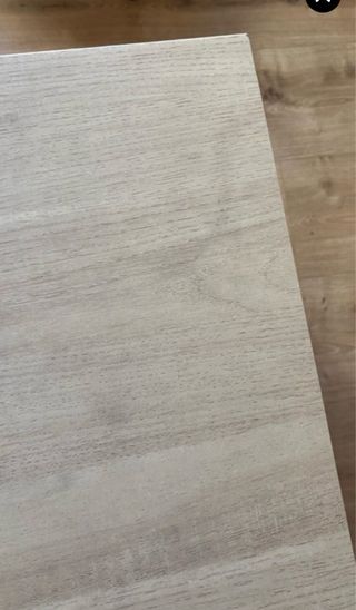 Mesa de centro de madera clara