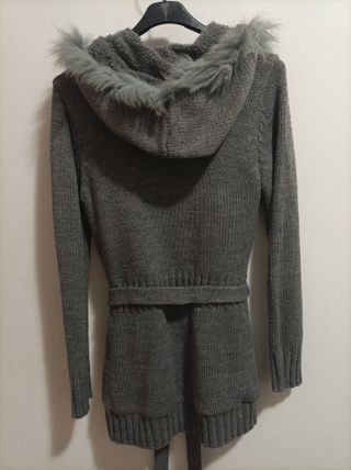 Cardigan lungo grigio con lana e cappuccio