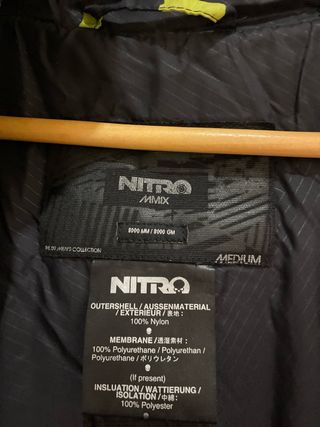 Chaqueta Snowboard Nitro Negra y Lima