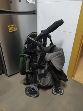 Silla de paseo verde y gris