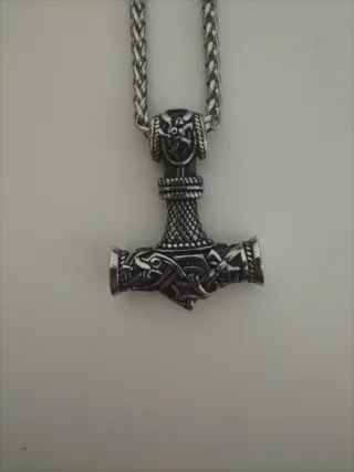 Collar Vikingo Thor Martillo Negro Plata