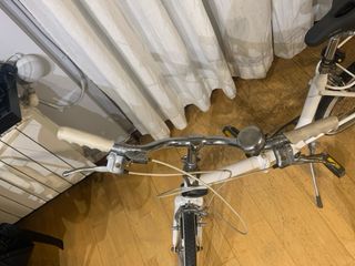 Bicicleta Clásica Restaurada Ciudad