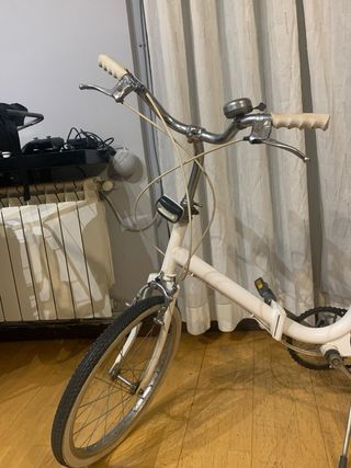 Bicicleta Clásica Restaurada Ciudad