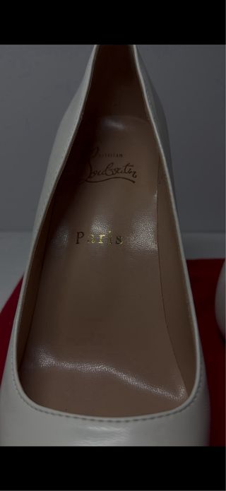 Tacones Christian Louboutin Suela Roja Talla 39