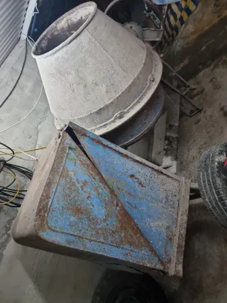 Hormigonera grande industrial