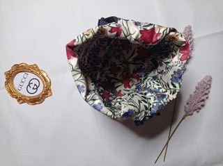 Neceser Gucci Satén Nuevo con Etiquetas