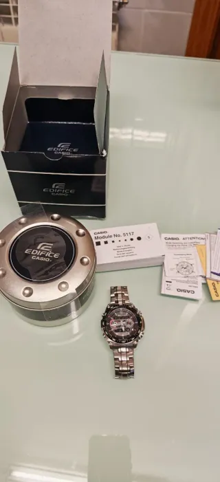 Reloj Casio Edifice ECW-M300 Radiocontrol Solar