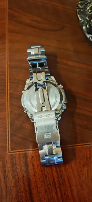 Reloj Casio Edifice ECW-M300 Radiocontrol Solar