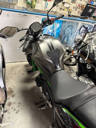 Kawasaki Z650 2023 8000km
