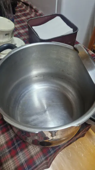 Olla a presion Fagor. 5-6L