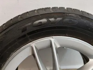 Llantas Mercedes 16" Originales con neumáticos.