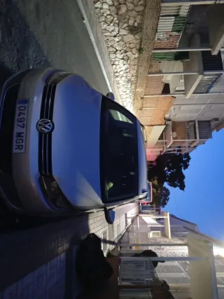 Volkswagen Touran 2011