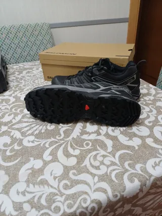 Salomon X Ultra Pioneer Talla 46 phantom/black/