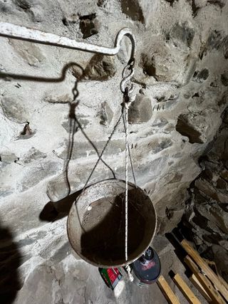 3 Básculas y romanas antiguas