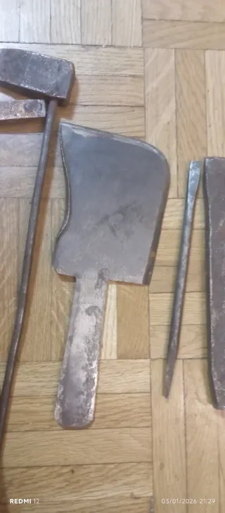 Lote de herramientas antiguas