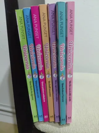 UNICORNIA (CATALÁN Y CASTELLANO)