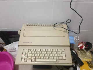 Máquina de escribir eléctrica Silver Reed