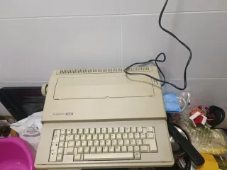 Máquina de escribir eléctrica Silver Reed