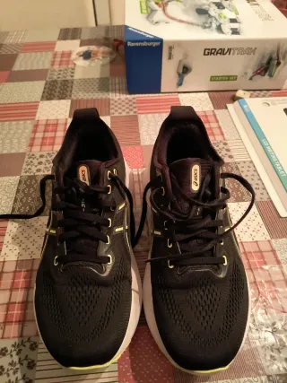 Zapatillas ASICS GEL-KAYANO 31.