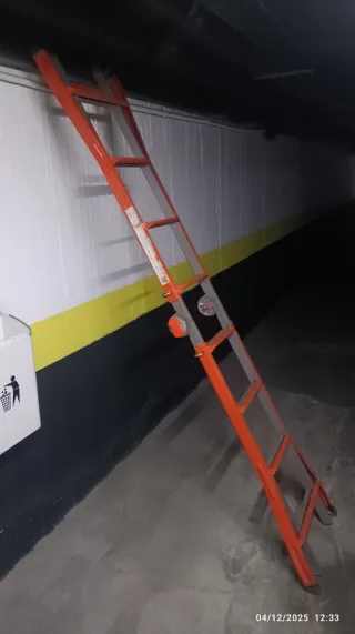 Escalera telescópica multifunción 4+4