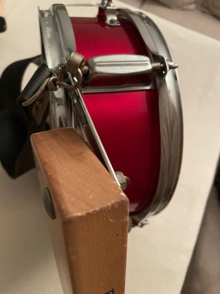 Tambor infantil con correa y bloque