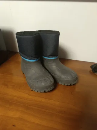 Botas nieve niño negras y azules