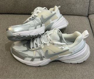Nike V2k Run Blancas Plata Talla 45.5