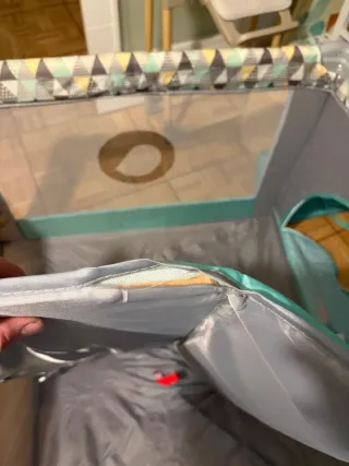 Parque cuna infantil con colchón aparte