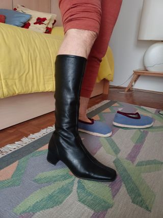 Stivali SVIG pelle elasticizzati n.37