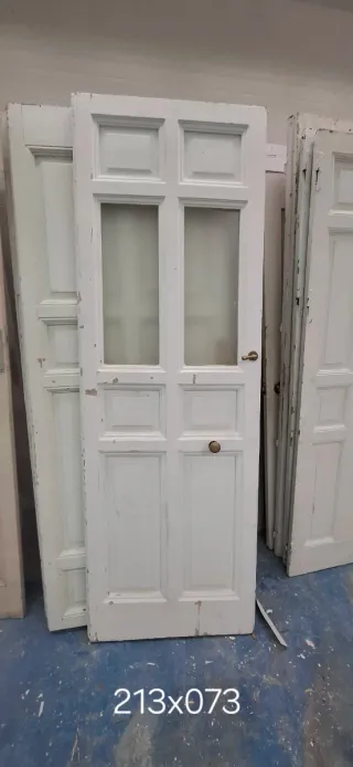 Puerta antigua madera