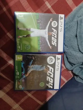 Juegos PS5 FC 25 y FC 24