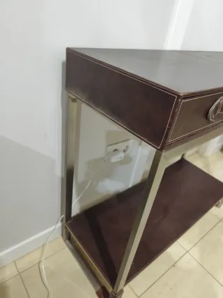 Recibidor Piel Sintética y Metal