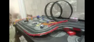 Scalextric con 4 coches