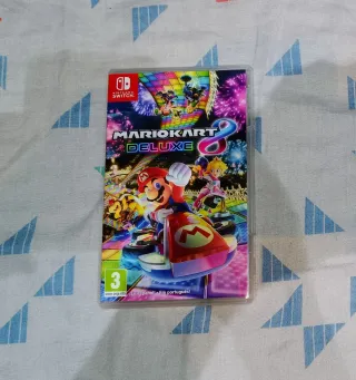 LEER - Mario Kart 8 Deluxe Nintendo Switch